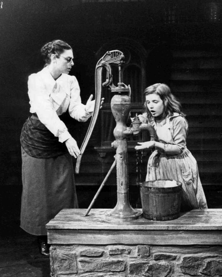 Two actors from the Miracle Worker on stage 