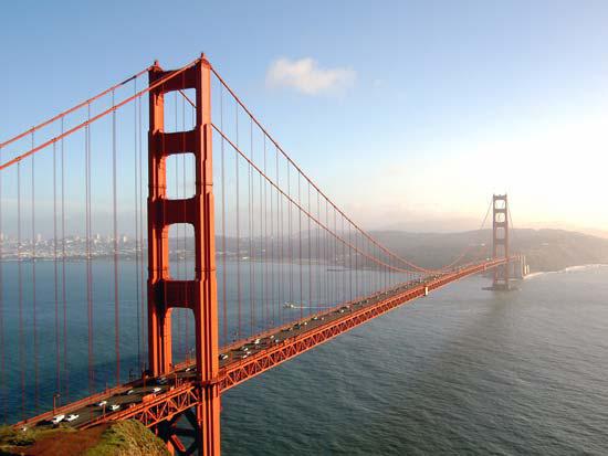 A scenic photo of the golden gate bridge.