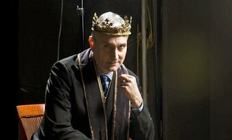 Rocco Sisto as Richard II.