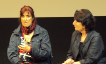 Patricia Ariza speaking on a panel.