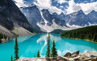 Landscape photo of mountains and a lake.