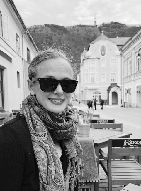 Profile picture for user Cristina A. Bejan