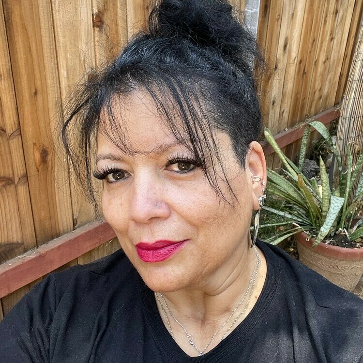 Profile picture for user CarolynMDunn