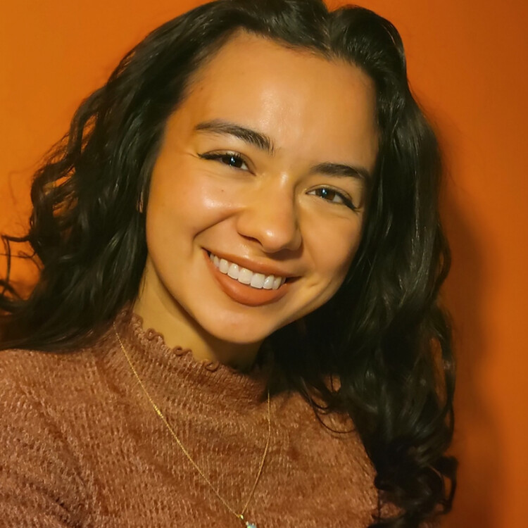 Profile picture for user Phoebe Corde